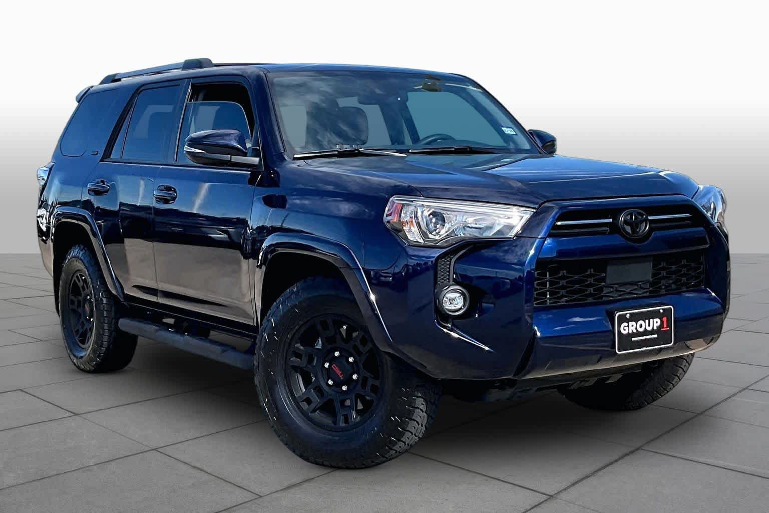 Used 2024 Toyota 4Runner SR5 Premium w/ Moonroof Package RWD image 3
