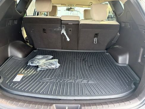 Used 2018 Hyundai Santa Fe Sport w/ 2.4L Value Package 02 AWD/4WD image 31