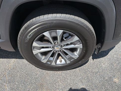 Certified 2025 Chevrolet Equinox LT w/ Convenience Package II FWD image 38
