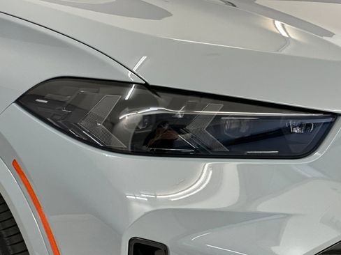 New 2026 BMW X5 sDrive40i w/ M Sport Package image 11