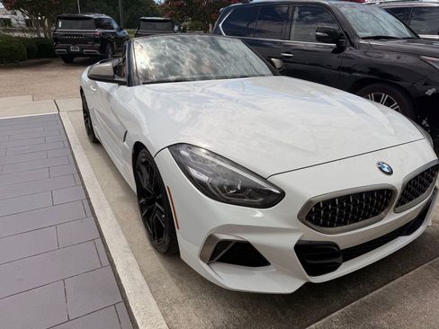 Used 2020 BMW Z4 M40i w/ Executive Package RWD image 3