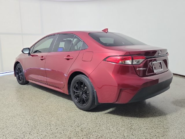 Used 2025 Toyota Corolla LE FWD image 7