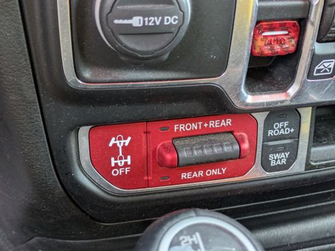 Used 2020 Jeep Gladiator Rubicon image 31