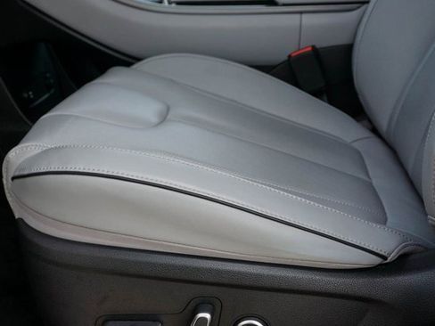 Used 2024 Hyundai Palisade SEL w/ Premium Package image 20