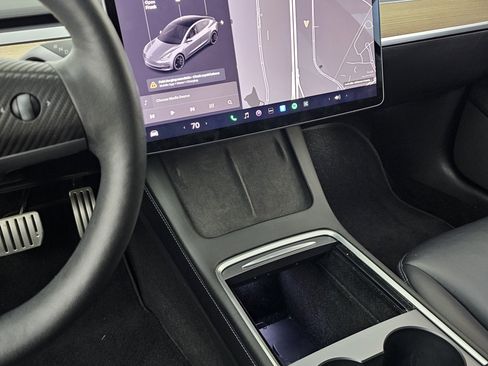 Used 2022 Tesla Model 3 Performance image 30