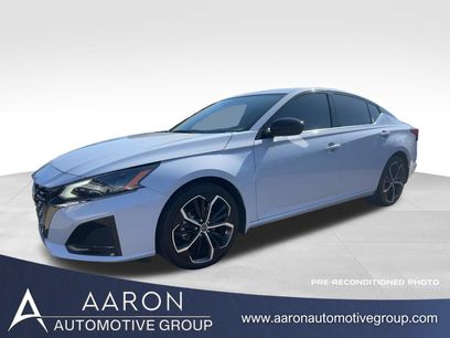 Used 2025 Nissan Altima 2.5 SR