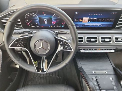 Used 2024 Mercedes-Benz GLE 350 4MATIC image 11