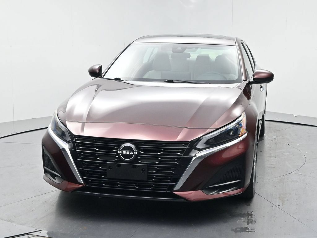 Used 2023 Nissan Altima 2.5 SL AWD/4WD image 18