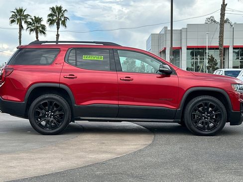Certified 2022 GMC Acadia SLT w/ Elevation Edition image 3