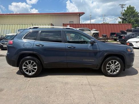 Used 2021 Jeep Cherokee Latitude Lux AWD/4WD image 8