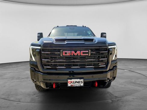New 2026 GMC Sierra 2500 AT4X AWD/4WD image 4
