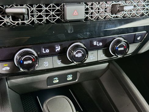 Used 2025 Honda Accord EX-L image 22