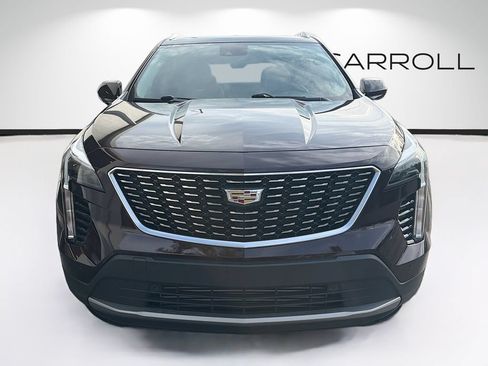 Used 2020 Cadillac XT4 Premium Luxury w/ Cold Weather Package FWD image 8