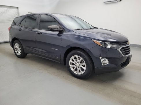 Used 2018 Chevrolet Equinox LS FWD image 11