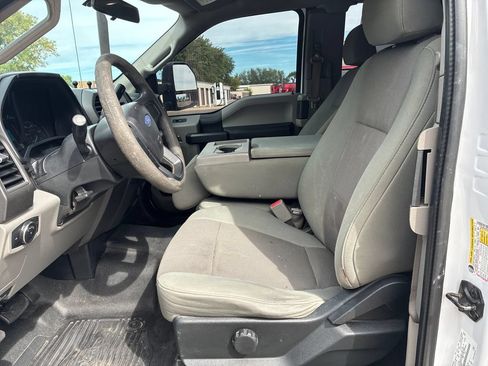 Used 2017 Ford F350 XL AWD/4WD image 10