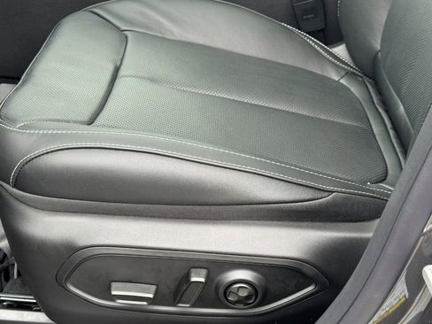 New 2026 Jeep Grand Cherokee Limited image 14