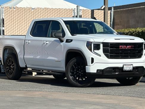 Certified 2024 GMC Sierra 1500 Elevation AWD/4WD image 2