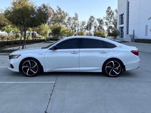 Used 2022 Honda Accord Sport image 6