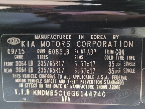 Used 2016 Kia Sedona LX FWD image 33