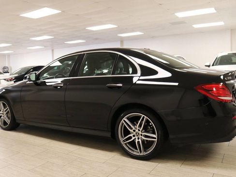 Used 2020 Mercedes-Benz E 350 Sedan image 9