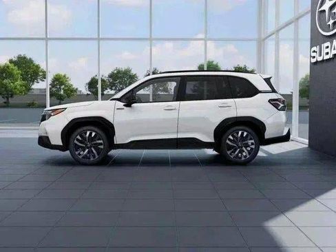 New 2026 Subaru Forester Touring AWD/4WD image 3