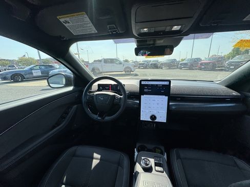 Certified 2024 Ford Mustang Mach-E GT image 21