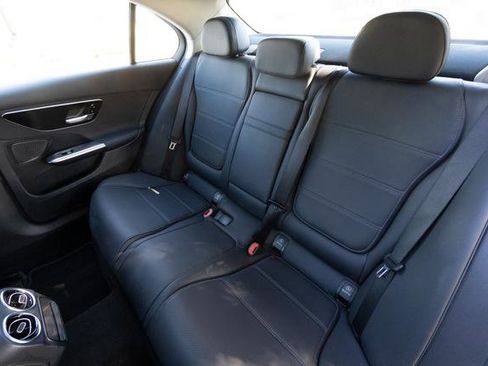 Used 2022 Mercedes-Benz C 300 Sedan image 26