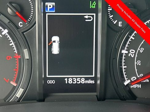 Used 2024 Toyota 4Runner SR5 RWD image 10