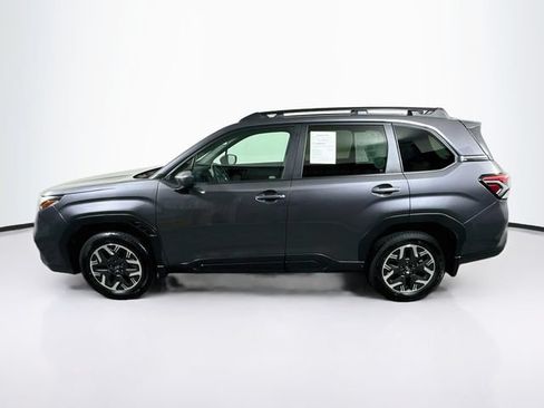 Certified 2026 Subaru Forester Premium w/ Base/Premium Package AWD/4WD image 5