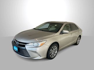Used 2016 Toyota Camry XLE w/ Moonroof Package FWD video 1