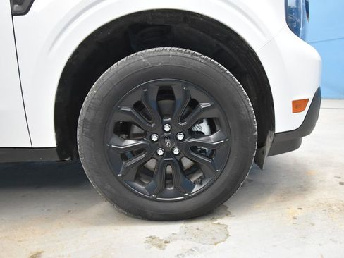 Used 2024 Ford Maverick Lariat w/ Black Appearance Package image 37