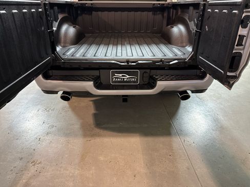 Used 2022 RAM 1500 Limited w/ Body Color Bumper Group image 47