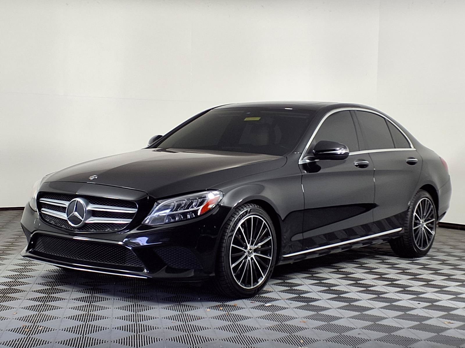 Used 2021 Mercedes-Benz C 300 Sedan w/ Premium Package image 3