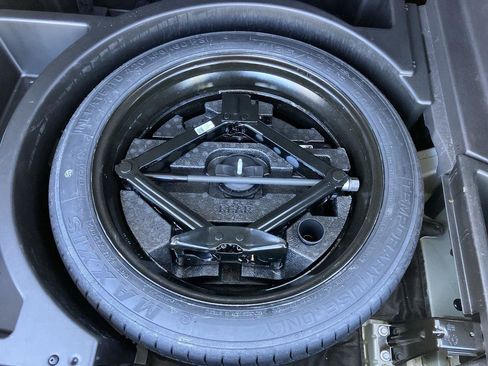 Used 2022 Chevrolet Blazer Premier image 30