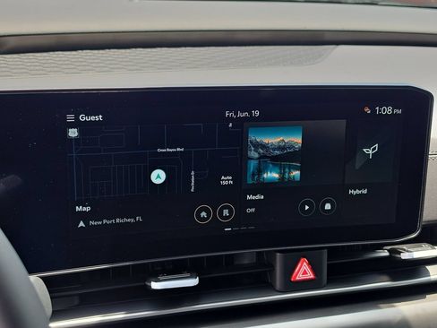New 2026 Kia Carnival SX FWD image 24
