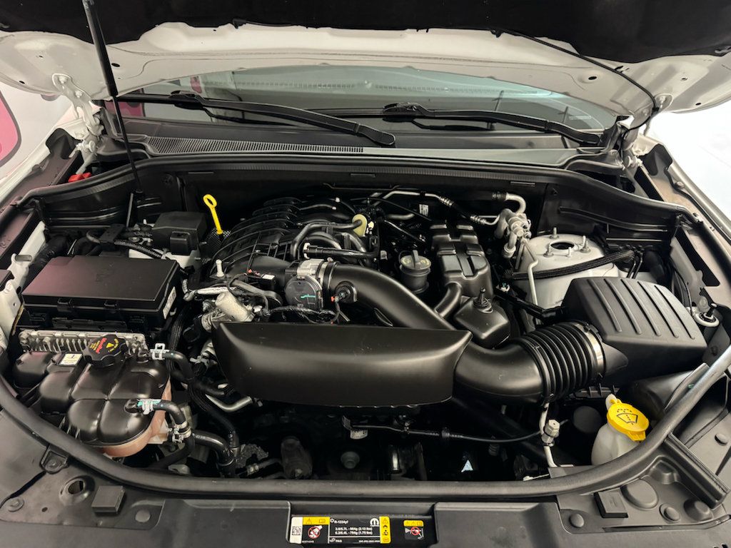 Used 2022 Dodge Durango GT AWD/4WD image 6
