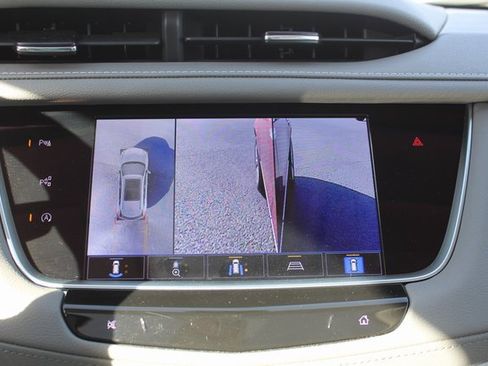 Used 2023 Cadillac XT5 Premium Luxury w/ Technology Package image 36