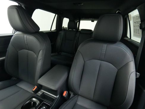 New 2026 Subaru Outback Touring XT image 12