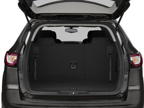 Used 2017 Chevrolet Traverse LT w/ Style and Technology Package AWD/4WD image 9