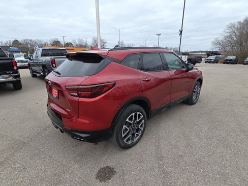 Used 2025 Chevrolet Blazer RS image 8