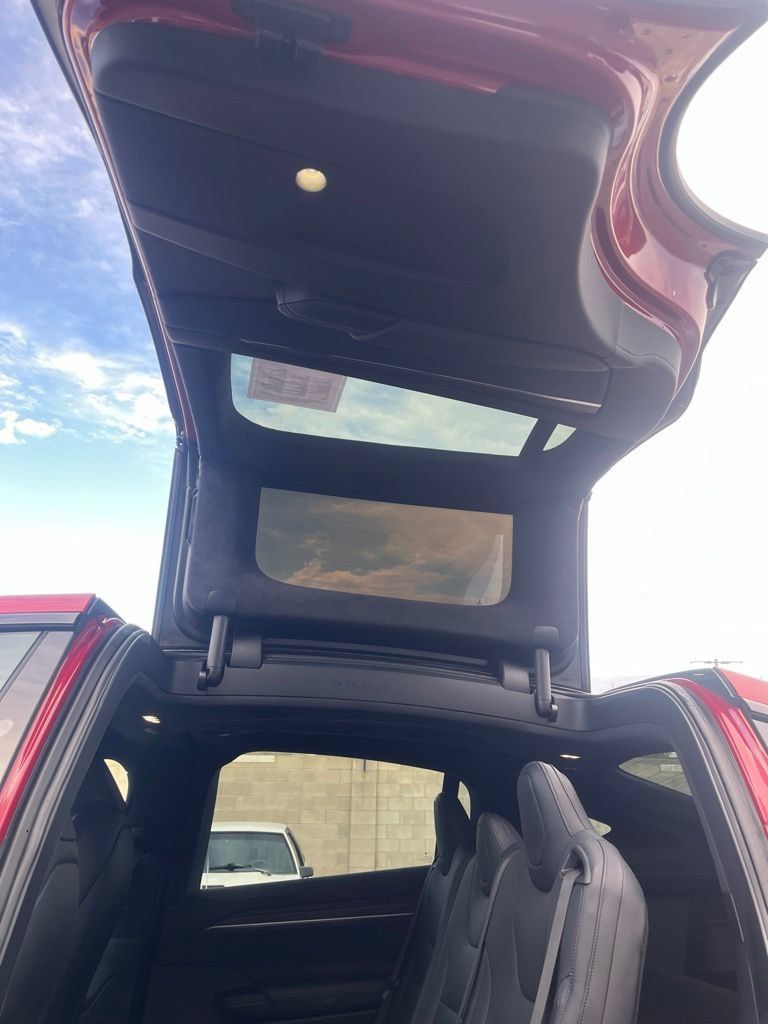 Used 2023 Tesla Model X AWD/4WD image 11
