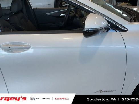 New 2026 Buick Envista Sport Touring FWD image 10