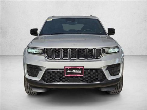New 2026 Jeep Grand Cherokee Laredo X RWD image 6