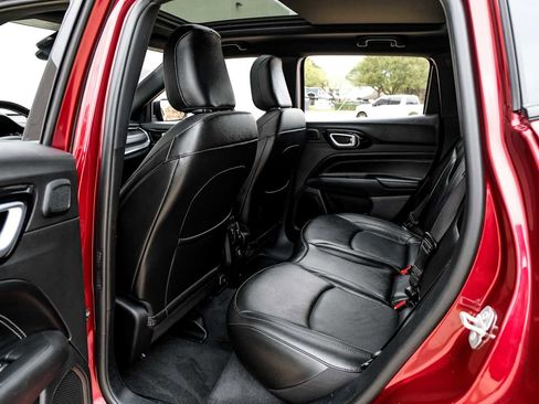 Used 2022 Jeep Compass High Altitude image 38