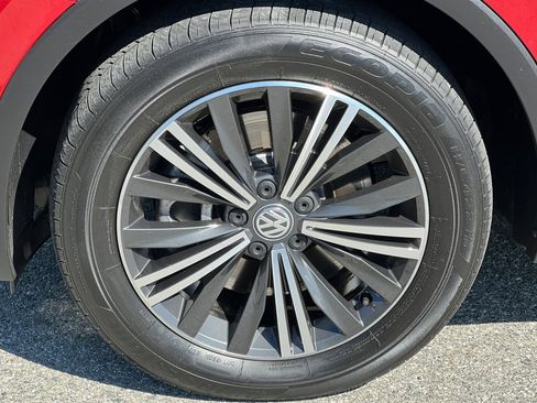 Used 2019 Volkswagen Tiguan SEL image 27