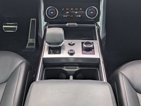 Used 2023 Land Rover Range Rover SE AWD/4WD image 19