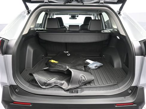 Certified 2025 Toyota RAV4 XLE Premium image 22