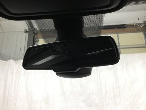 Used 2020 RAM 1500 Sport w/ Level 2 Equipment Goup w/2_L AWD/4WD image 28