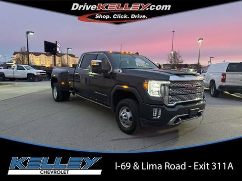 Used 2021 GMC Sierra 3500 Denali w/ Denali Ultimate Package image 1