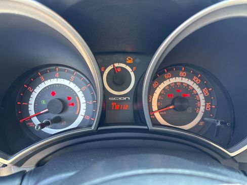 Used 2013 Scion tC FWD image 33